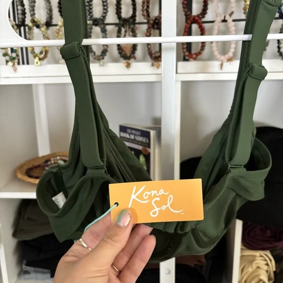 KONA SOL Women's Swim Top NWT Olive Green Size XL - Picture 3 of 5